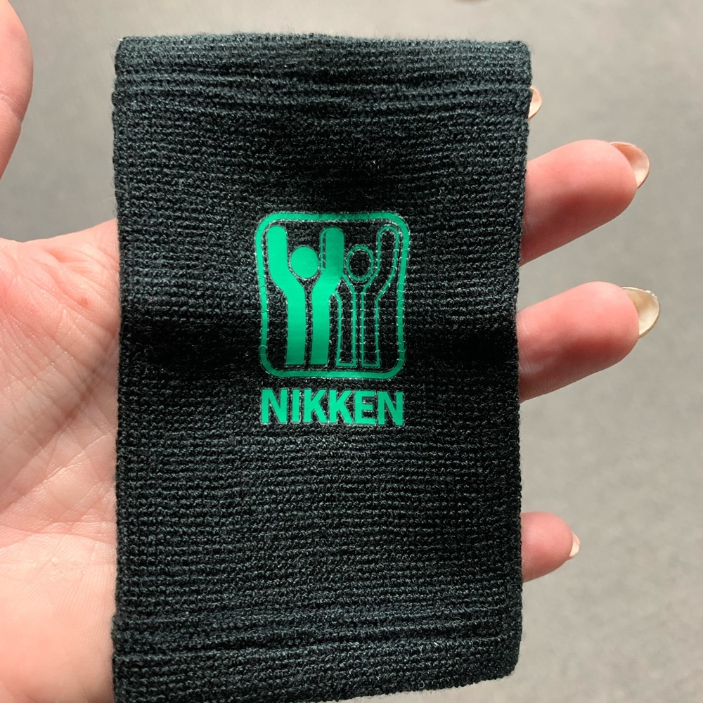 Nikken Kenkotherm Wrist Wrap.